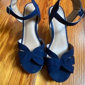 American Eagle espardilla wedg